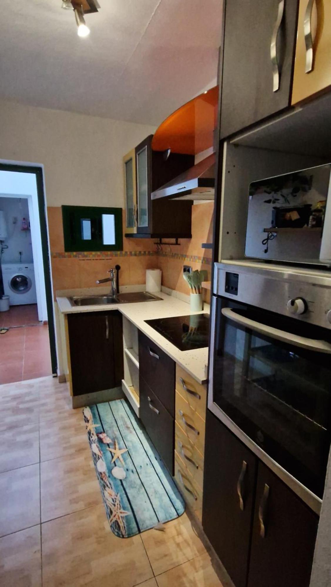Lukite House Apartment *
